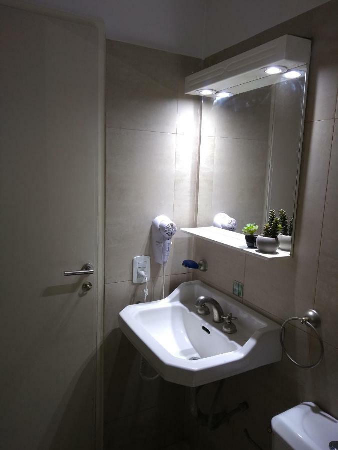 Хостел Cozy III Loft En Pleno Centro De Мендоса Экстерьер фото